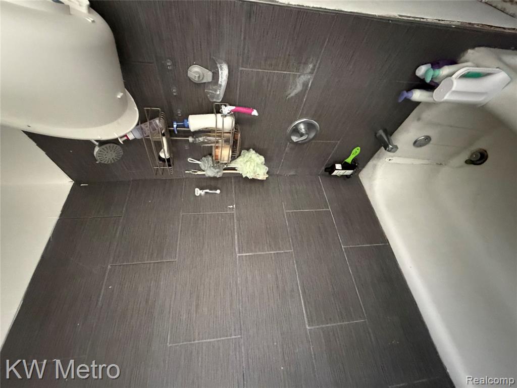 4797 Saint Clair Street, Detroit, MI 48214 — Photo 18