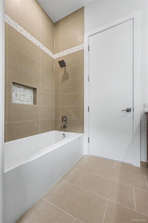 68503 Lake Angela Pointe, Richmond, MI 48062 — Photo 23