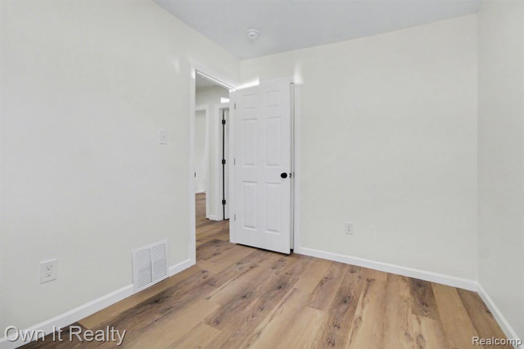 1555 Levona Street, Ypsilanti, MI 48198 — Photo 18