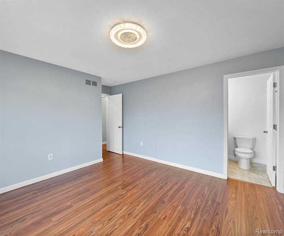 44359 REGIS, Canton, MI 48187 — Photo 23