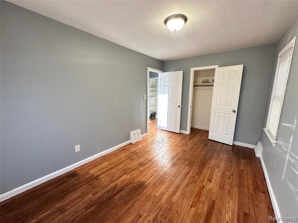 8685 Vaughan Street, Detroit, MI 48228 — Photo 6