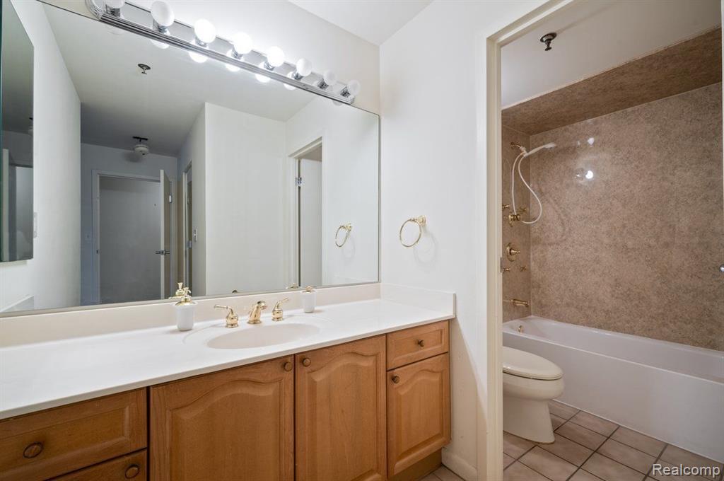 1001 W JEFFERSON Avenue, 17K, Detroit, MI 48226 — Photo 25