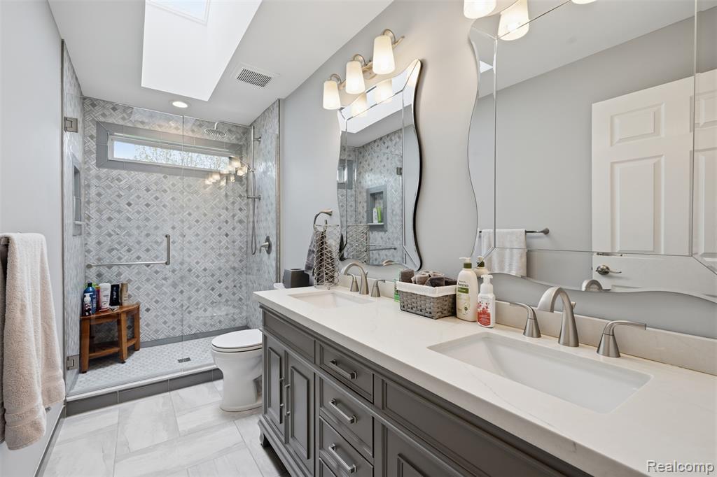 1054 Colt Lane, South Lyon, MI 48178 — Photo 12