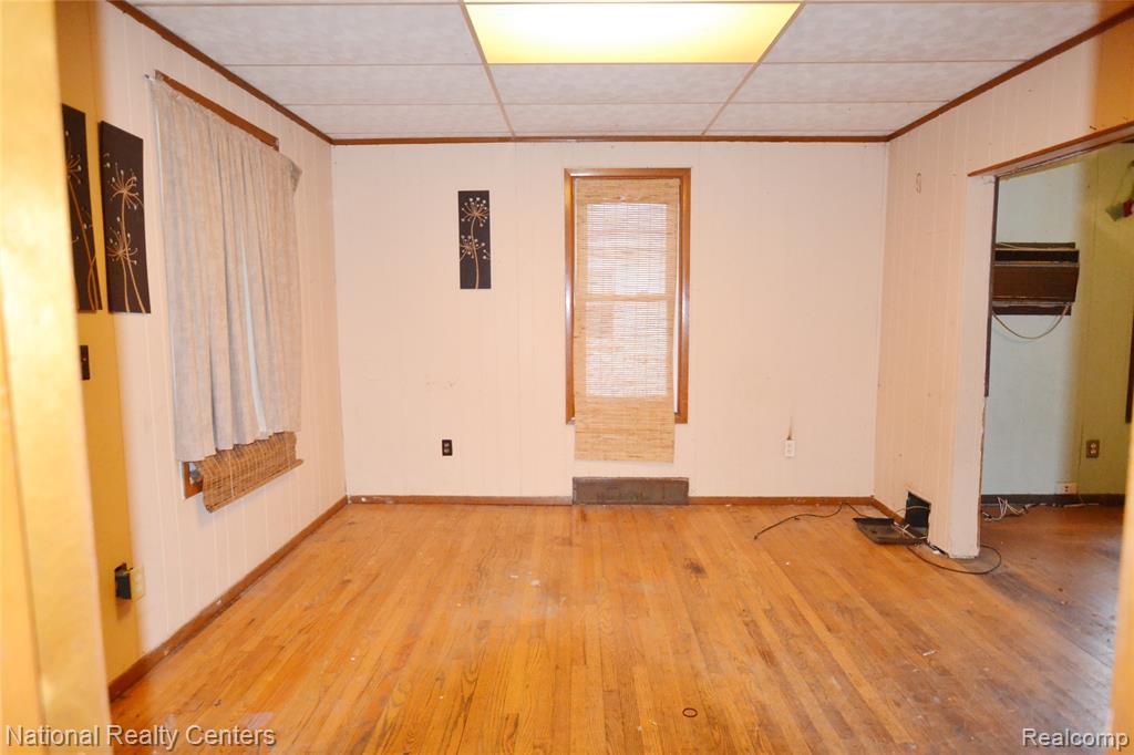757 Orchard Street, Wyandotte, MI 48192 — Photo 5