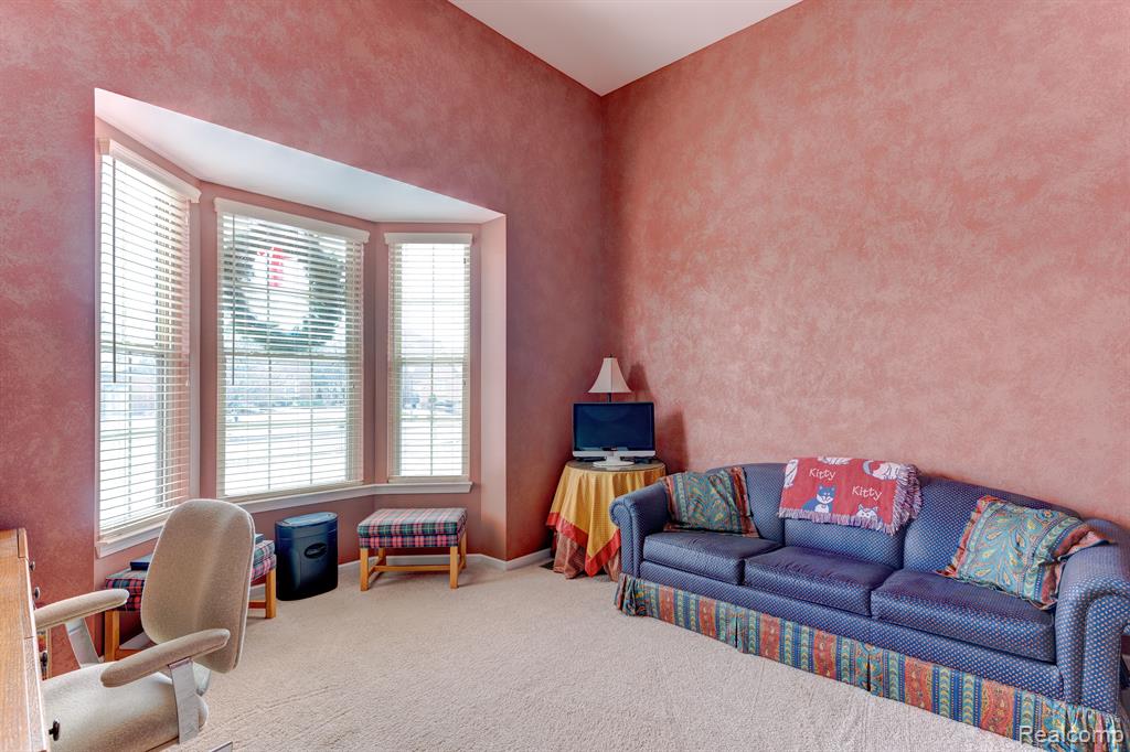 5933 WOODFIELD Parkway, Grand Blanc, MI 48439 — Photo 20
