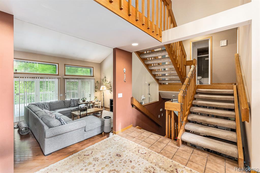 5130 Whitlow Court, Commerce Twp, MI 48382 — Photo 5