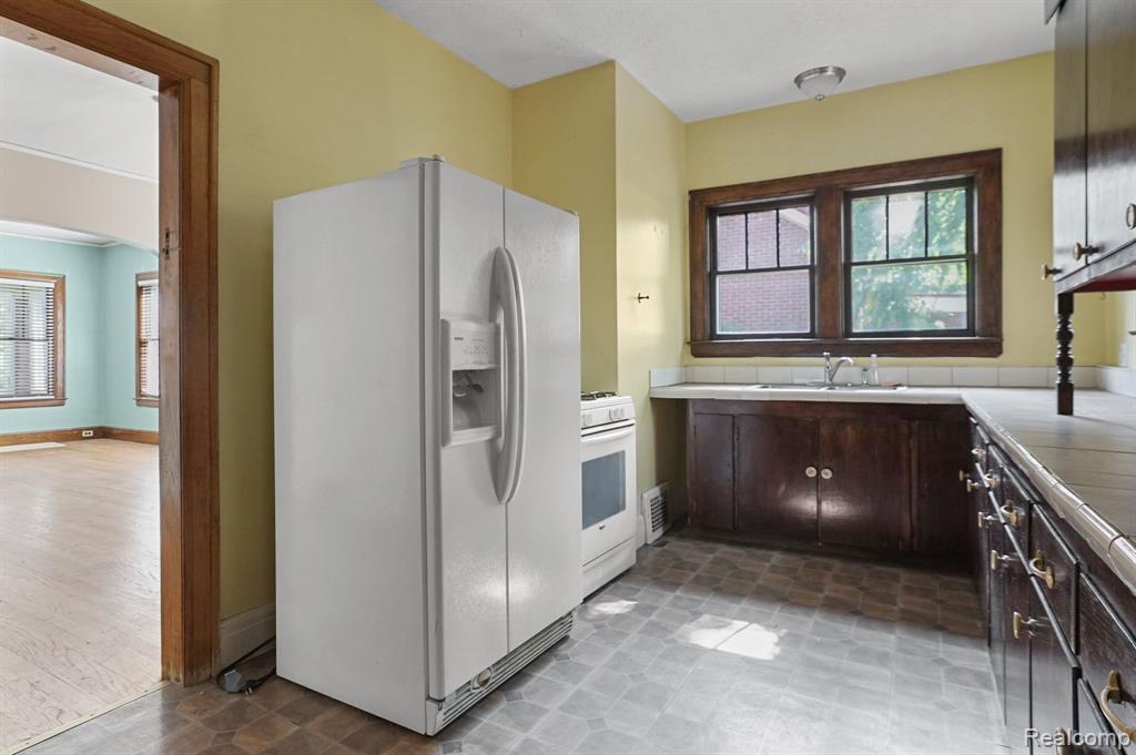 95 AHRENS Street, Mount Clemens, MI 48043 — Photo 26