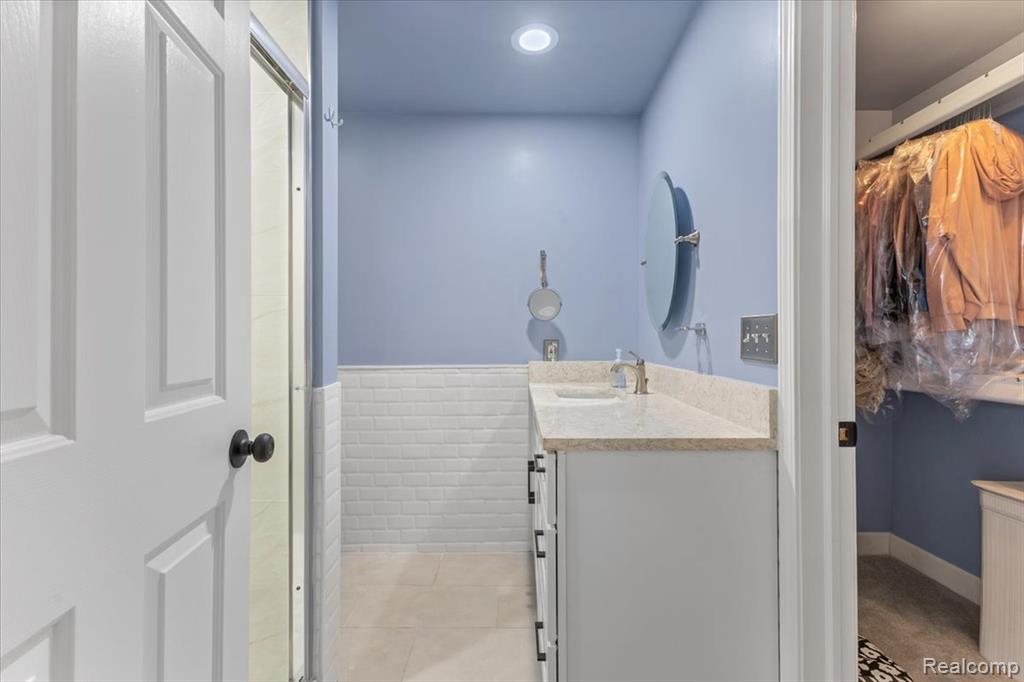 8437 WOODLAND SHORE Drive, Brighton, MI 48114 — Photo 28