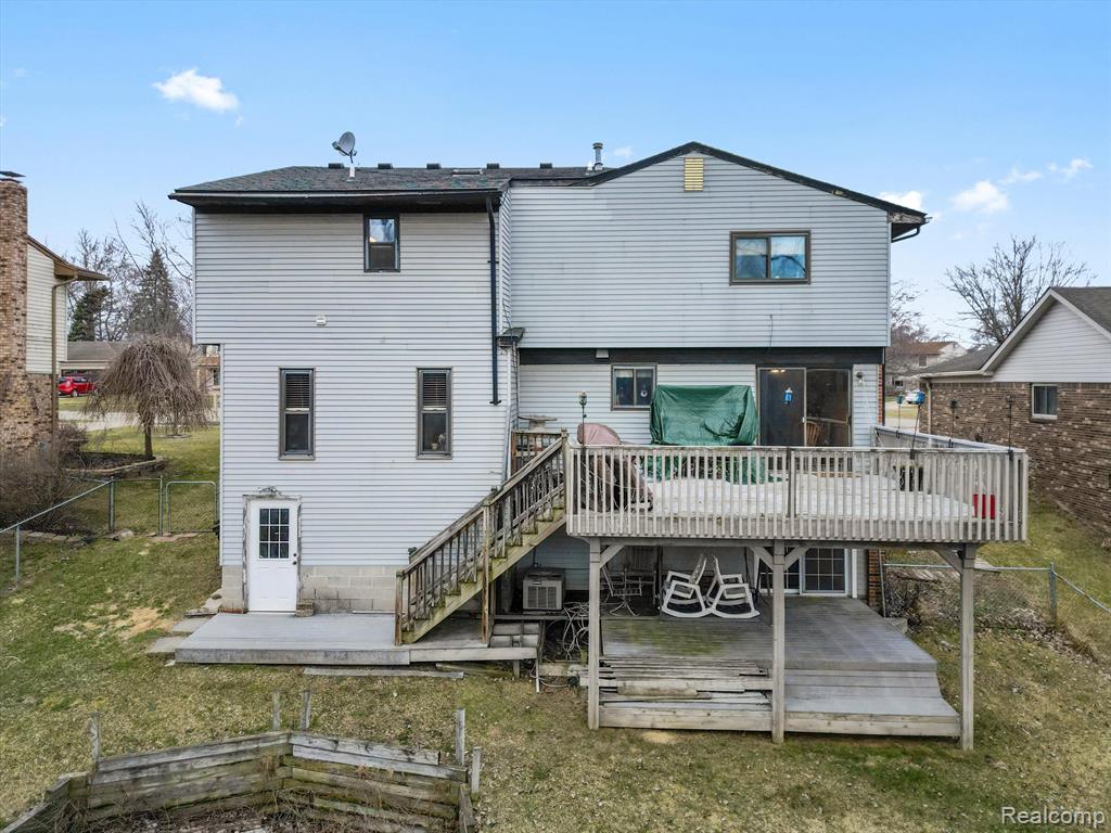 4872 LORE Drive, Waterford, MI 48329 — Photo 33