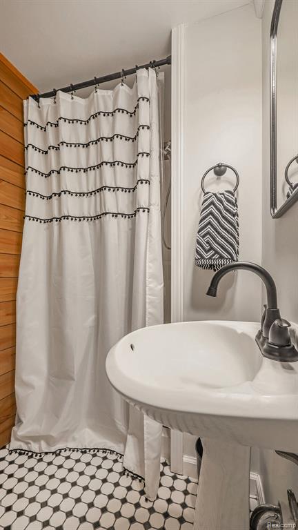 810 N GAINSBOROUGH Avenue, Royal Oak, MI 48067 — Photo 26