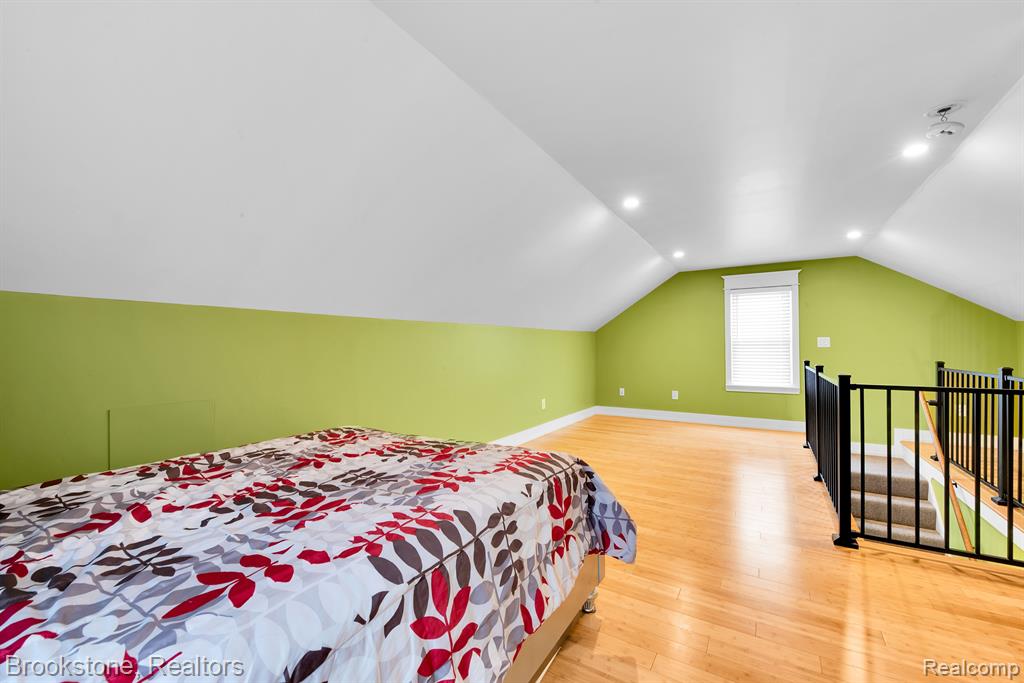 6867 MAYFAIR Street, Taylor, MI 48180 — Photo 16