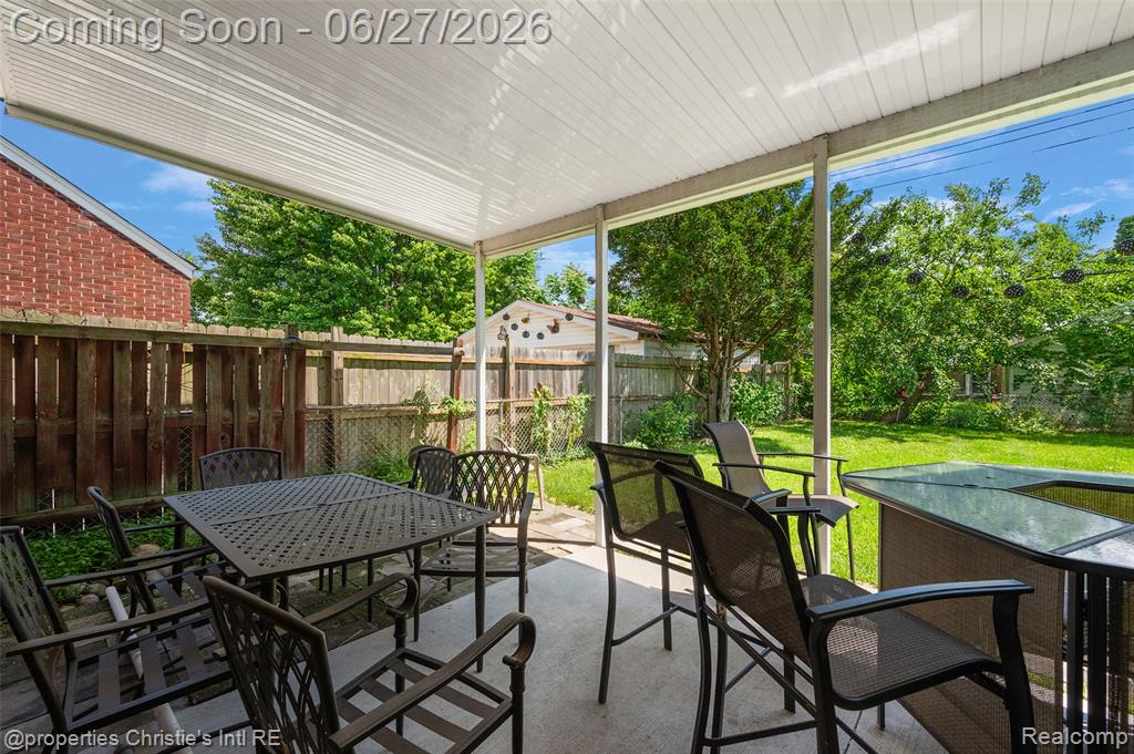 15654 Juliana Avenue, Eastpointe, MI 48021 — Photo 35