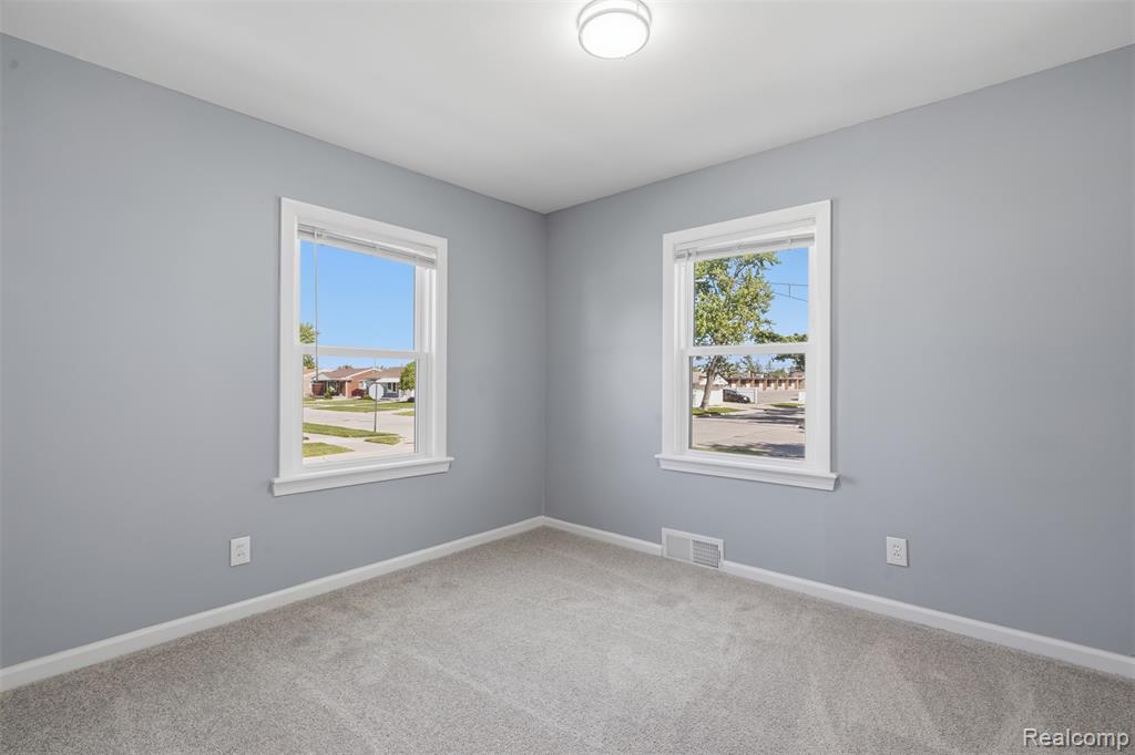 13181 Peach Street, Southgate, MI 48195 — Photo 11