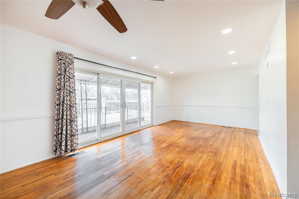 21918 Knudsen Drive, Grosse Ile, MI 48138 — Photo 13