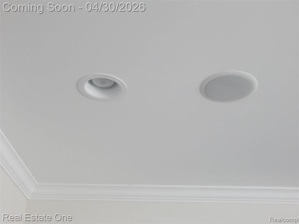 714 E University Avenue, Royal Oak, MI 48067 — Photo 38