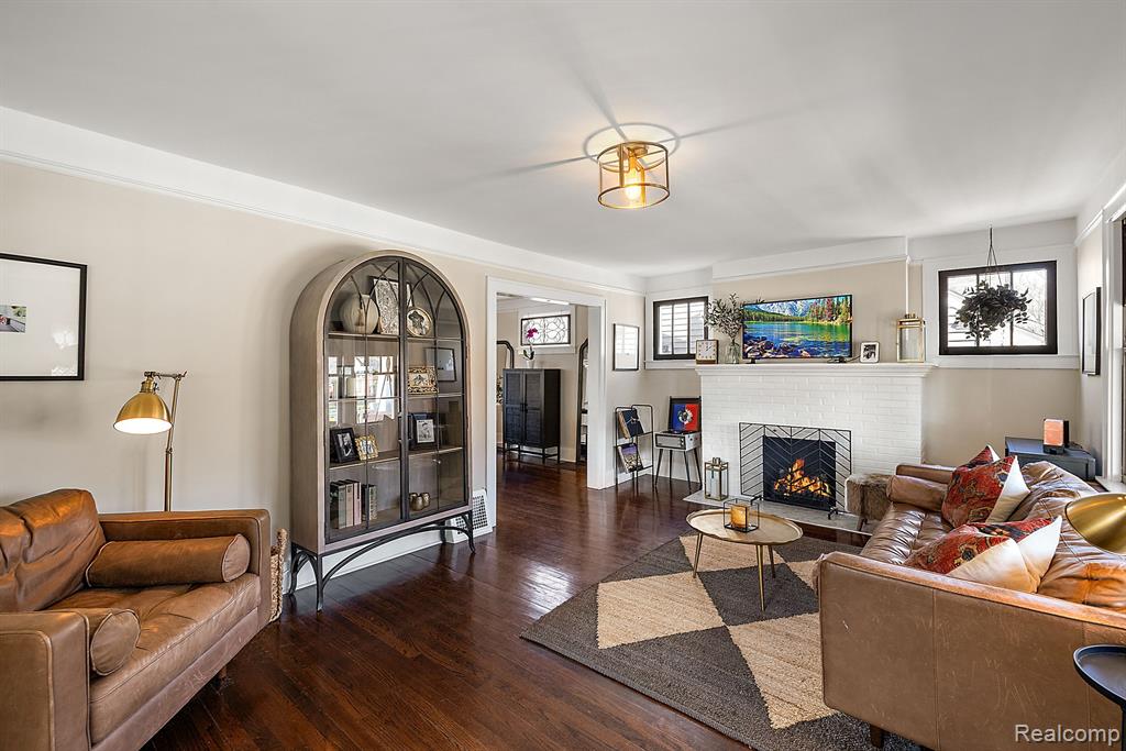 714 S Rembrandt Avenue, Royal Oak, MI 48067 — Photo 3