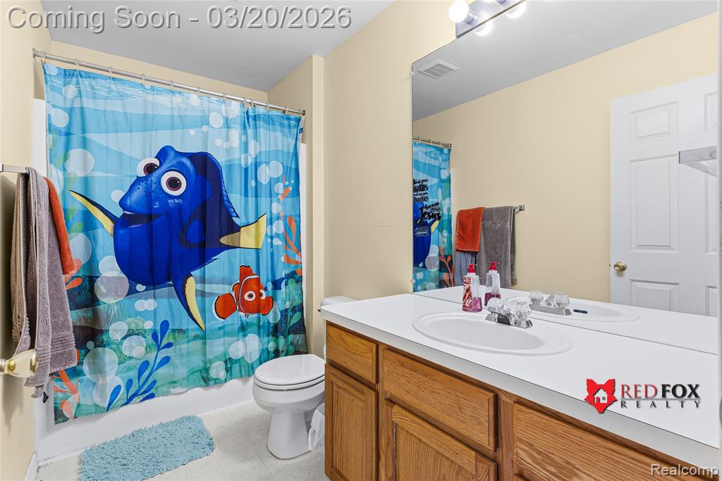 5035 Meadow Crest Circle, Holly, MI 48442 — Photo 25