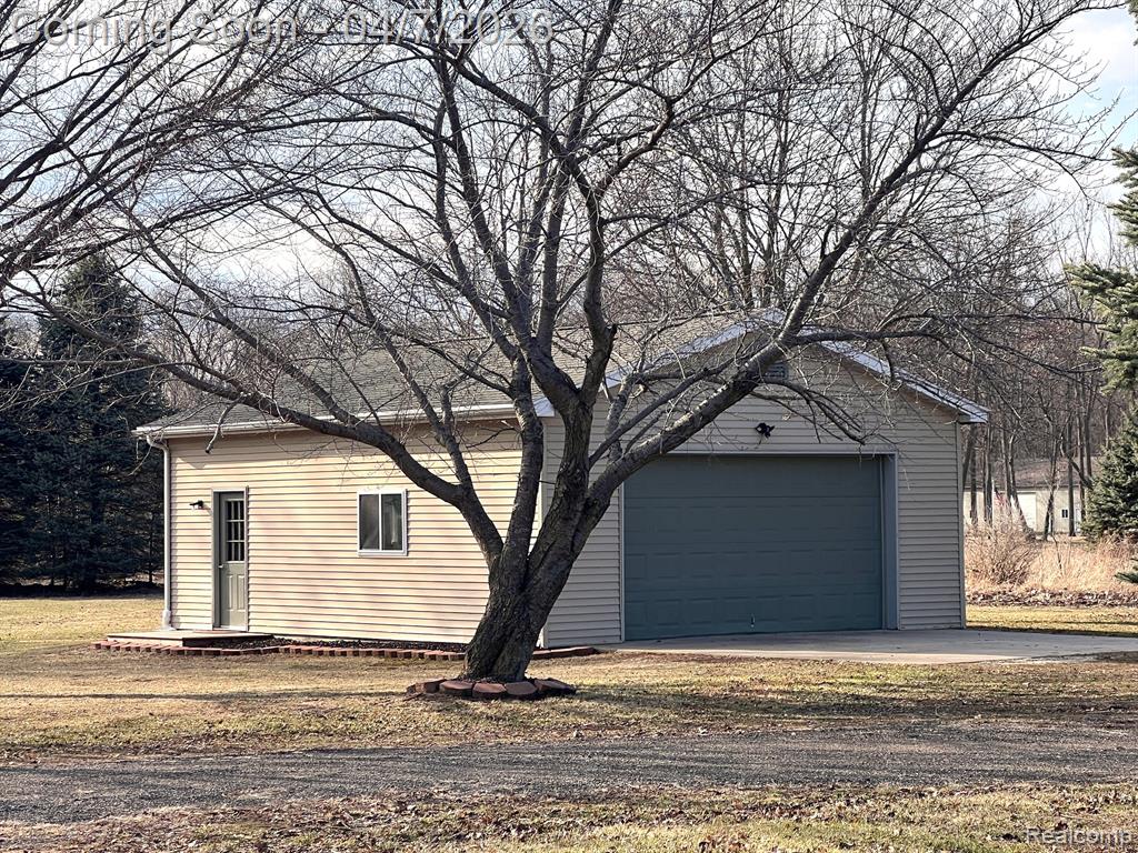 4740 S Francis Road, St. Johns, MI 48879 — Photo 3