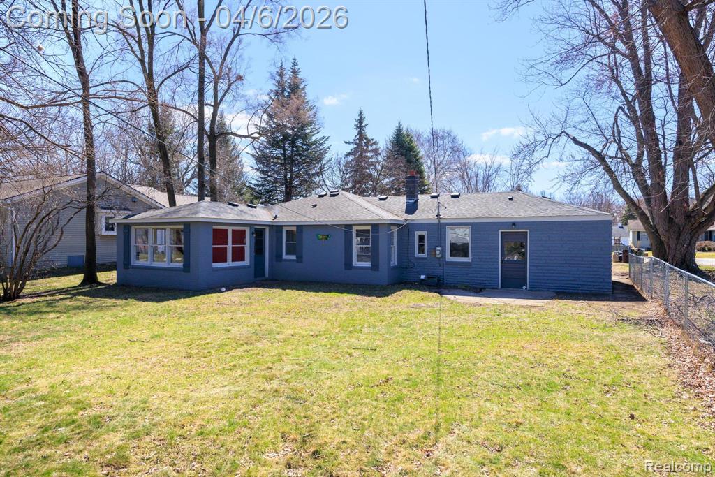 8283 Russell Street, Shelby Twp, MI 48317 — Photo 29