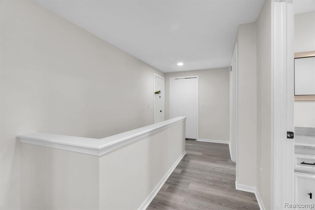 47266 WARWICK Court, Shelby Twp, MI 48315 — Photo 21