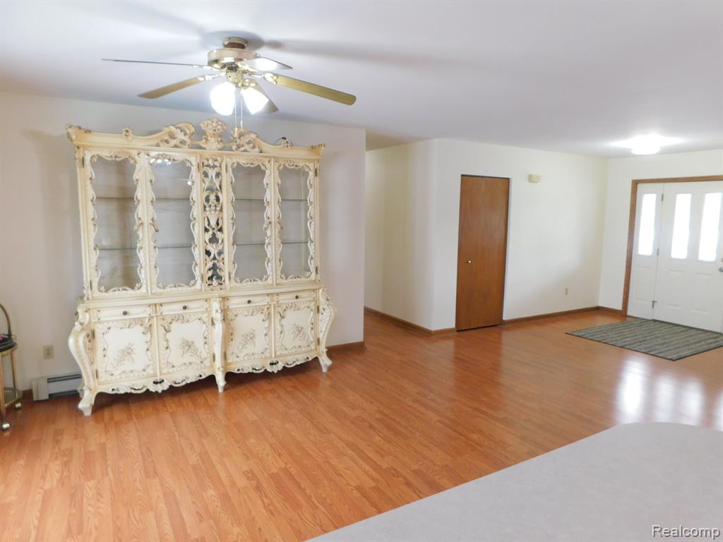 410 GOLF VIEW Drive, Sandusky, MI 48471 — Photo 16
