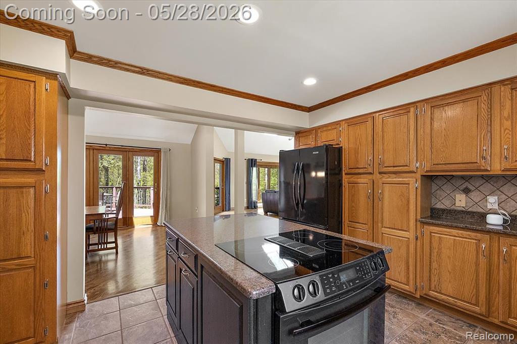 501 Cedarwood Street, Oxford, MI 48371 — Photo 33