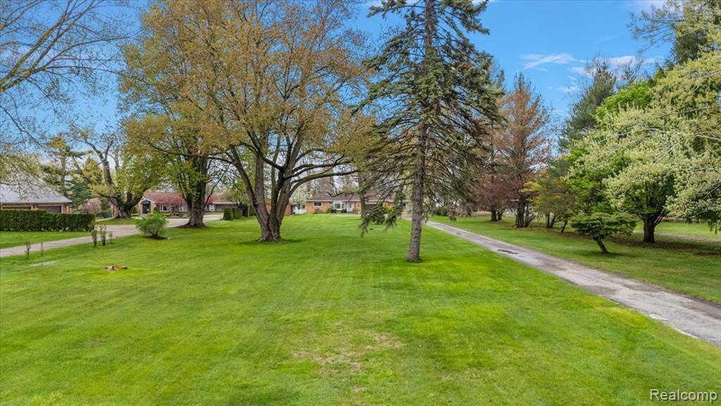 25651 S River Road, Harrison Township, MI — Photo 62