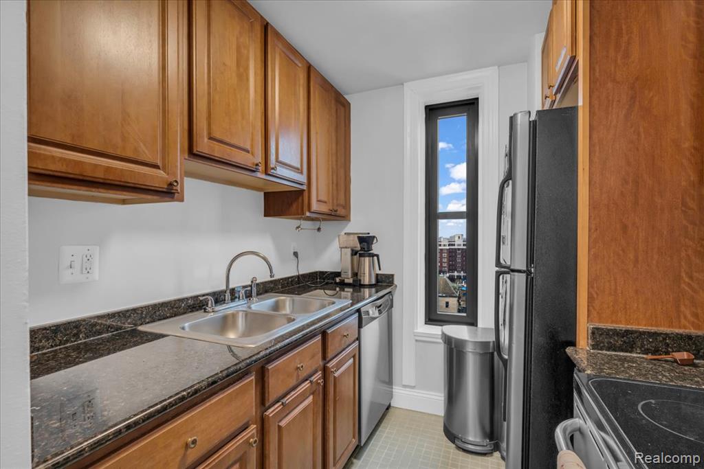 15 E Kirby Street, 929, Detroit, MI 48202 — Photo 11
