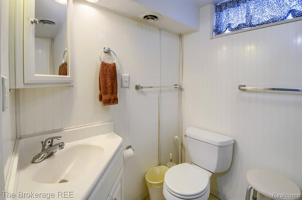 720 GARY RAY Drive, Davison, MI 48423 — Photo 32