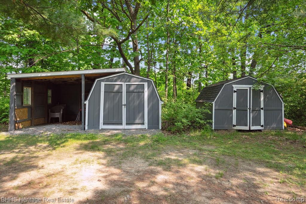 4837 Clyde Road, Howell, MI 48855 — Photo 48