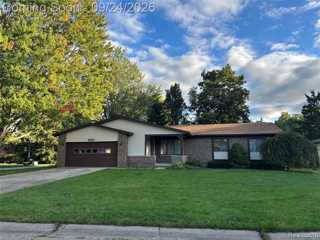 9351 Park Pl, Swartz Creek, MI 48473