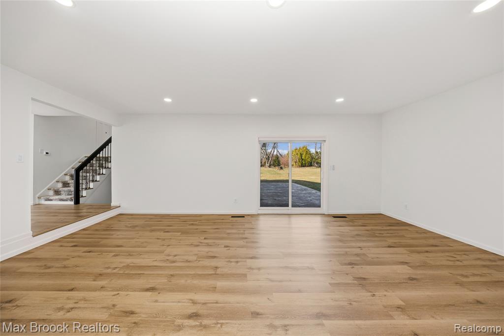 5316 CENTERBROOK Drive, West Bloomfield, MI — Photo 17