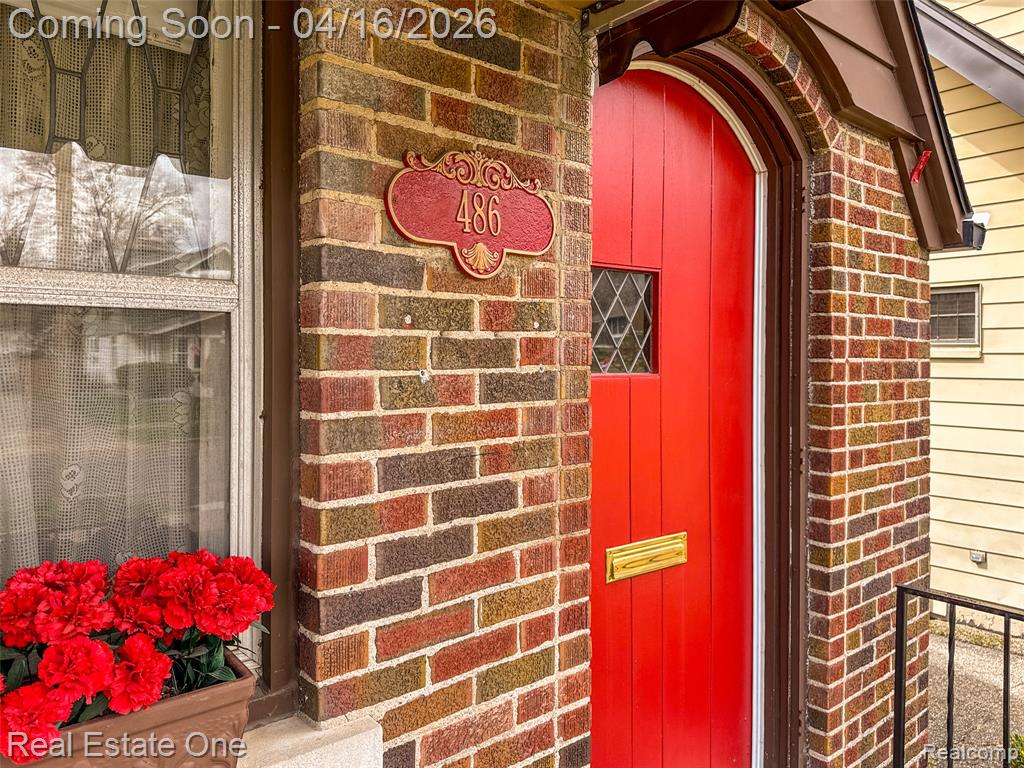 486 W Iroquois Road, Pontiac, MI 48341 — Photo 4
