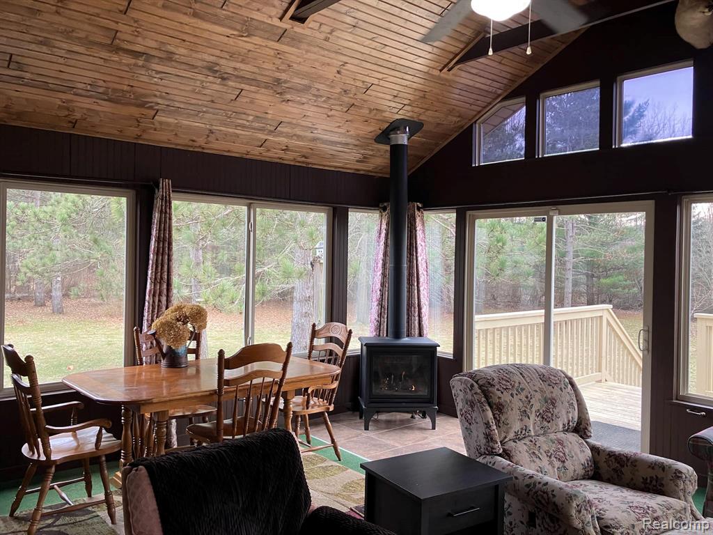 7211 Hewitt Road, MI 48032 — Photo 29