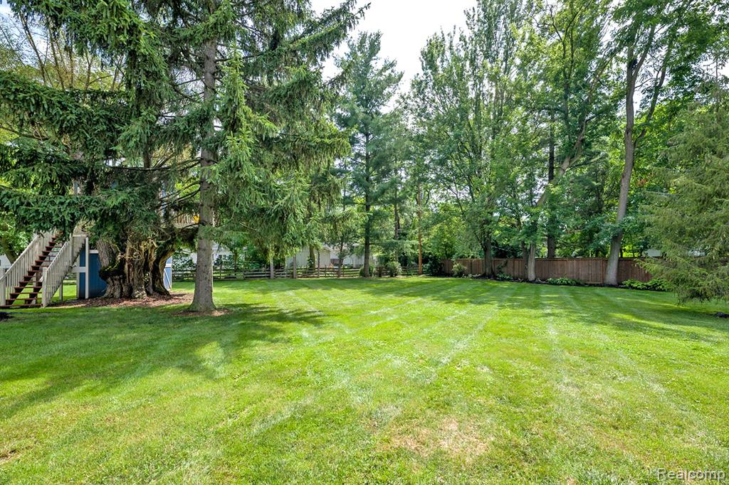 610 E Church Street, Williamston, MI 48895 — Photo 9