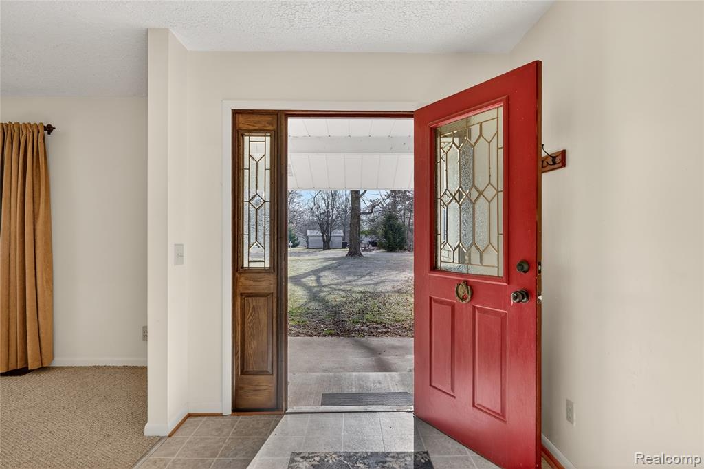 10960 Heather Lane, Whitmore Lake, MI 48189 — Photo 4