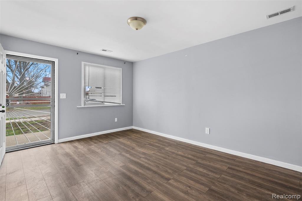 6719 Westwood Street, Detroit, MI 48228 — Photo 4