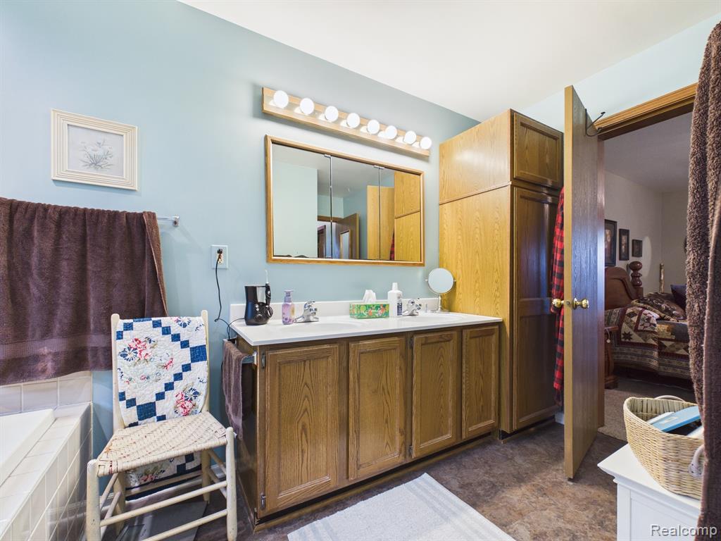 6882 Jones Road, North Branch, MI 48461 — Photo 13