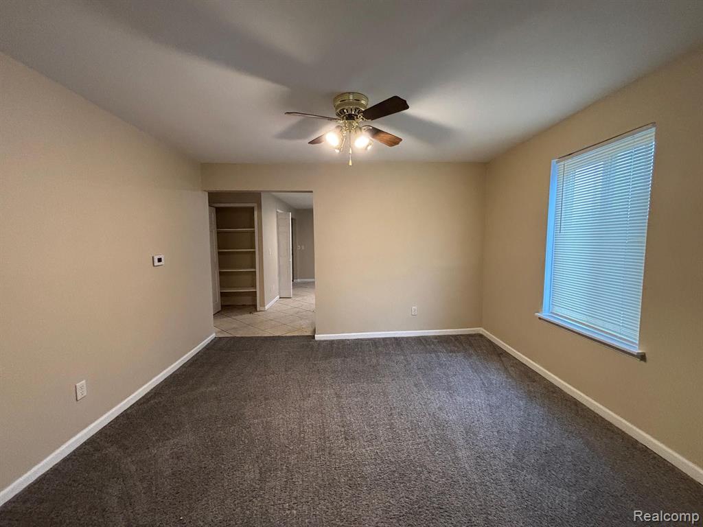 7591 PAIGE Avenue, Warren, MI 48091 — Photo 3