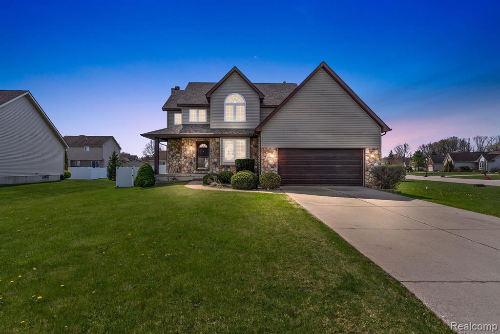 5166 CYPRESS Circle, Grand Blanc, MI 48439 — Photo 2