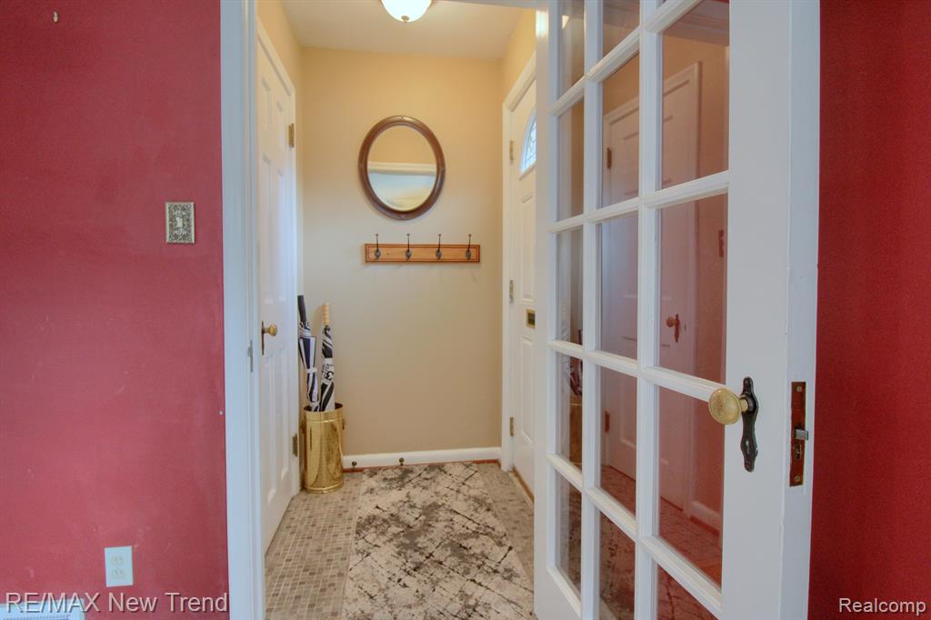 426 N Elizabeth Street, Dearborn, MI 48128 — Photo 3
