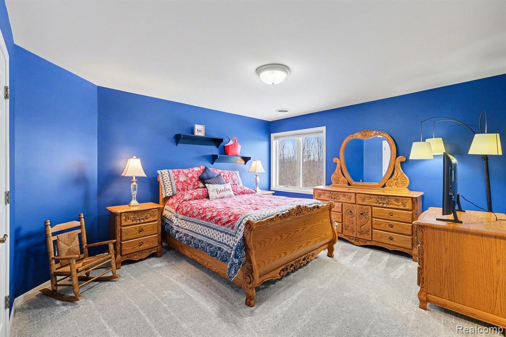 8399 Potter Road, Flushing, MI, 48433