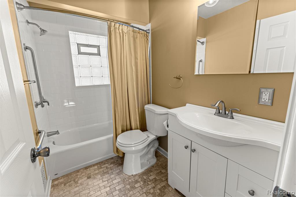 9896 Park Avenue, Allen Park, MI 48101 — Photo 21