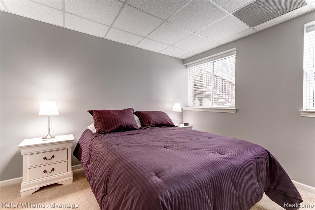40752 Lenox Park Drive, Novi, MI 48377 — Photo 21