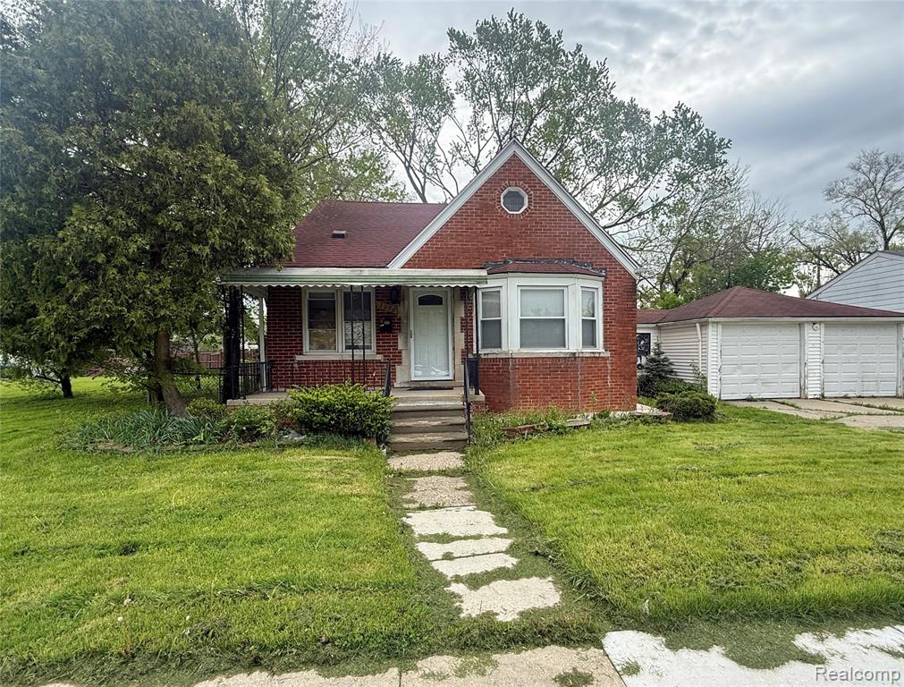 9030 Plainview Avenue, Detroit, MI 48228 — front exterior