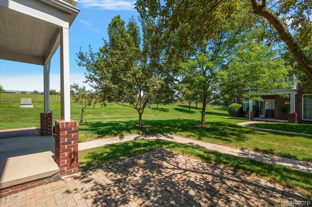 6713 Boulder Pointe Drive, Washington, MI — Photo 50