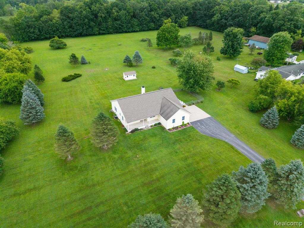 4653 6 Mile Road, South Lyon, MI 48178 — Photo 56