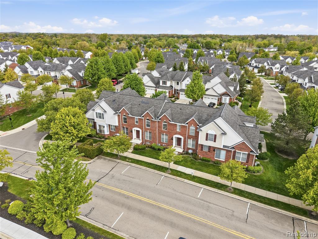 41782 Brownstone Drive, Novi, MI 48377 — Photo 40