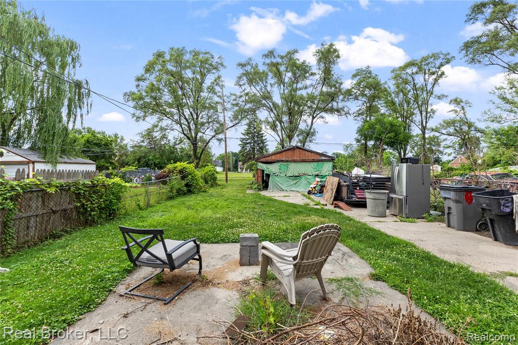 8155 Molena Street, Detroit, MI 48234 — Photo 21