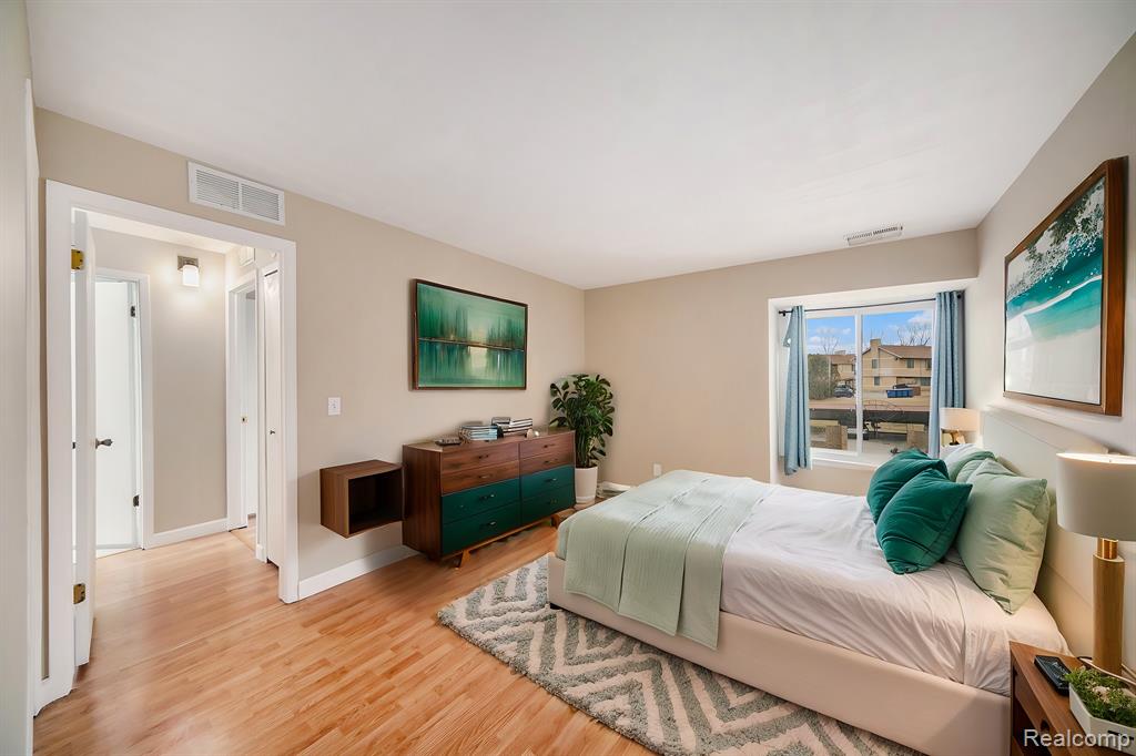 350 Briarcrest Drive, 165, Ann Arbor, MI 48104 — Photo 18